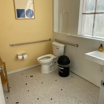 Goodthing Coffee - Cute bathroom with bougie hand soap - Coffee & Tea Near Me - Burlingame, California