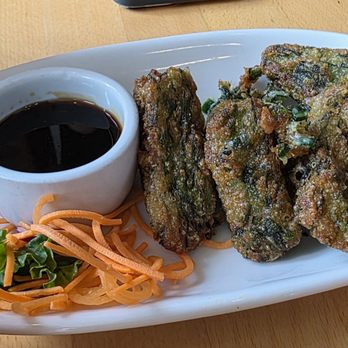 Kiin Imm Thai Restaurant - Vienna - Crispy Chive Cakes - Thai Near Me - Vienna, Virginia Kiin Imm Thai Restaurant - Vienna - Crispy Chive Cakes - Thai Near Me - Vienna, Virginia
