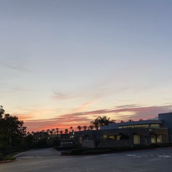 The Back Abbey - Upland - Sunset from the patio - Burgers Near Me - Upland, California The Back Abbey - Upland - Sunset from the patio - Burgers Near Me - Upland, California