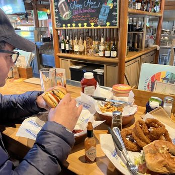 Islands Restaurant - Warm burger - Burgers Near Me - Burbank, California Islands Restaurant - Warm burger - Burgers Near Me - Burbank, California