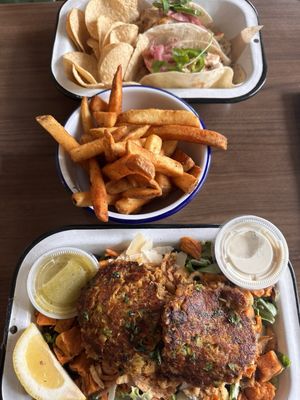 Brown Bag Seafood Co. by null