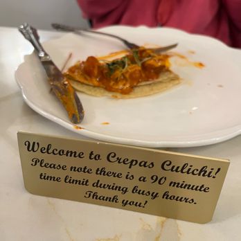 Crepas Culichi - time limit at tables during busy times - Creperies Near Me - Oak Park, Illinois