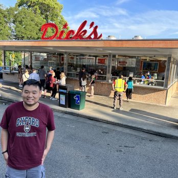 Dick's Drive-In - Fast Food Near Me - Seattle, Washington Dick's Drive-In - Fast Food Near Me - Seattle, Washington