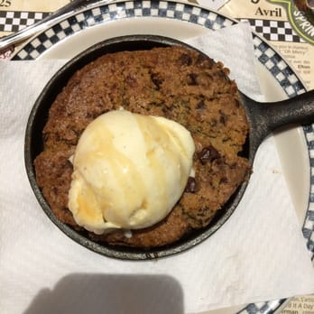 Tommy's Diner - Cookie cuit au four. - Diners Near Me - Labège, 31 Tommy's Diner - Cookie cuit au four. - Diners Near Me - Labège, 31