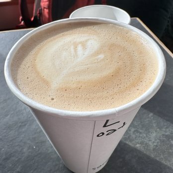 Insomnia Coffee - Oat latte - Coffee & Tea Near Me - Cannon Beach, Oregon