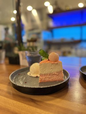 U :Dessert Story by null