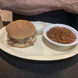 Mike Wilson’s Steakhouse & BBQ - Regular bbq pork sandwich plate