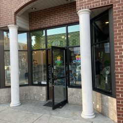 Pearl Milk Tea Club - Exterior