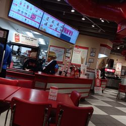 Freddy's Frozen Custard & Steakburgers