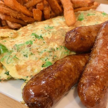 South Slope Eatery - California omelette, sweet pot fries, sausage. - Sandwiches Near Me - Brooklyn, New York