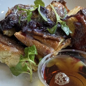 Catface Cafe - French Toast Bites - Breakfast & Brunch Near Me - Biddeford, Maine Catface Cafe - French Toast Bites - Breakfast & Brunch Near Me - Biddeford, Maine