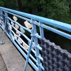 Die Fische auf der Brücke