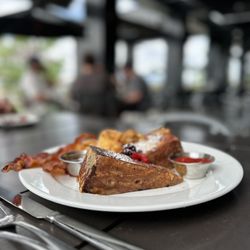 user provided Cliff Dining Pub photo