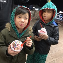 Jay Gee's Ice Cream - These are small sizes!