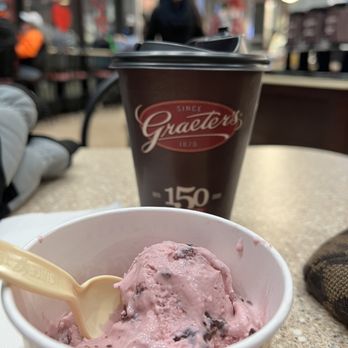 Graeter's Ice Cream - Candy Stores Near Me - Cincinnati, Ohio Graeter's Ice Cream - Candy Stores Near Me - Cincinnati, Ohio