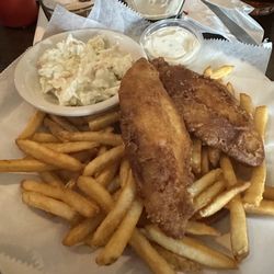 Beaver Creek Tavern - Fish n chips