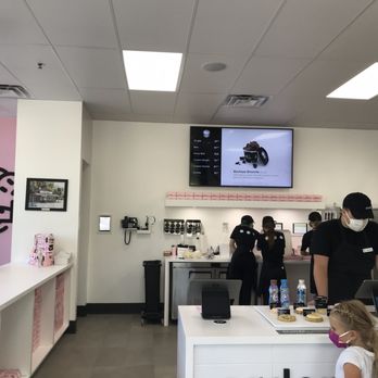 Crumbl - Delaware - The employees are icing cookies as they are ordered - Bakeries Near Me - Delaware, Ohio
