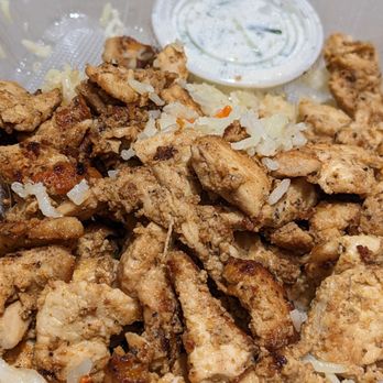 Wally's Cafe - Chicken shawarma is tasty - Middle Eastern Near Me - Emeryville, California Wally's Cafe - Chicken shawarma is tasty - Middle Eastern Near Me - Emeryville, California