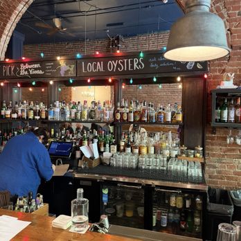Damn the Weather - fun bar - Cocktail Bars Near Me - Seattle, Washington Damn the Weather - fun bar - Cocktail Bars Near Me - Seattle, Washington