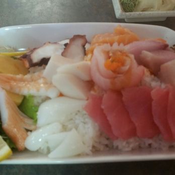 Jai Dee Thai Kitchen - Chirashi - Thai Near Me - Knoxville, Tennessee