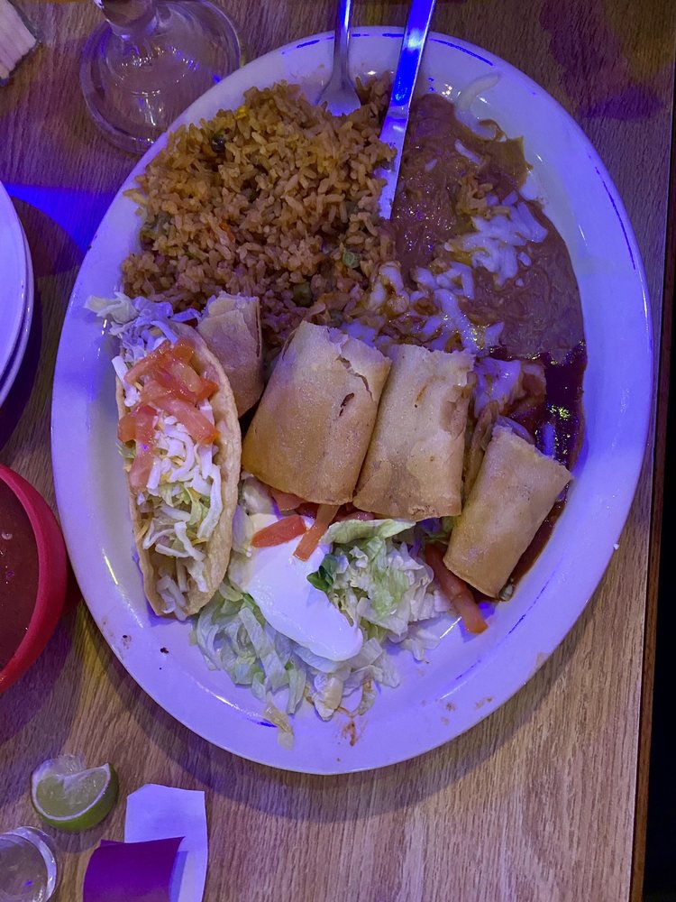 Social spots from Maya Mexican Grill and Bar