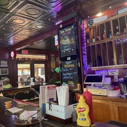 Stockton Hotel - Bar area