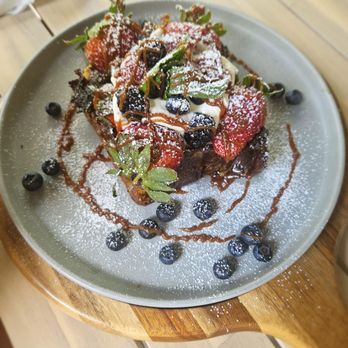 Cafe Lavande - French toast with Fresh fruits - Bakeries Near Me - Milton, Georgia