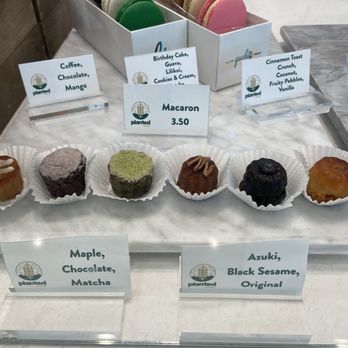 La Tour Cafe - Cafes Near Me - Honolulu, Hawaii La Tour Cafe - Cafes Near Me - Honolulu, Hawaii
