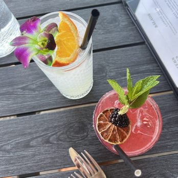 Junior Restaurant - Right: Blackberry Whiskey Smash-sub Casamigos Left: Seasonal drink with vodka and citrus - Lounges Near Me - Roseville, California Junior Restaurant - Right: Blackberry Whiskey Smash-sub Casamigos Left: Seasonal drink with vodka and citrus - Lounges Near Me - Roseville, California