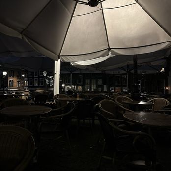 Café van Zuylen - Coffee & Tea Near Me - Amsterdam, New Hampshire
