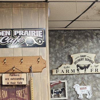 Garden Prairie Cafe - Comfort Food Near Me - Garden Prairie, Illinois