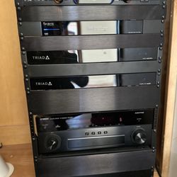 Alyer AV Integration - Cabinet AV rack and equipment