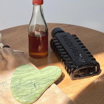 Onlai Cheang Acupuncture and Herbs - Gua Sha - Traditional Chinese Medicine Near Me - Pasadena, California Onlai Cheang Acupuncture and Herbs - Gua Sha - Traditional Chinese Medicine Near Me - Pasadena, California