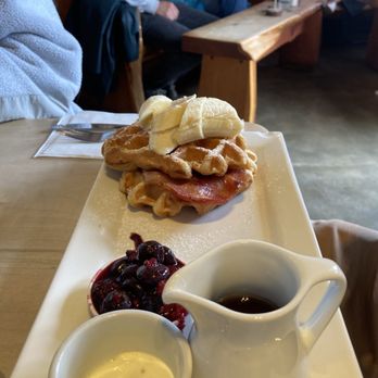 Sandfly Cafe - Waffle with bacon and fruit - Cafes Near Me - Te Anau, STL Sandfly Cafe - Waffle with bacon and fruit - Cafes Near Me - Te Anau, STL