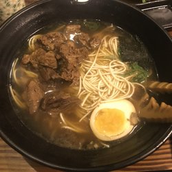 Oishi - Estaba delicioso y abundante no pide terminarlo todo creo que es el mal hasta ahora de los ramen muy ricos pero para grandes estómagos