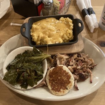 Puckett's Restaurant - Pulled pork, mac & cheese skillet, collard greens & corn muffin pancake - Southern Near Me - Pigeon Forge, Tennessee Puckett's Restaurant - Pulled pork, mac & cheese skillet, collard greens & corn muffin pancake - Southern Near Me - Pigeon Forge, Tennessee