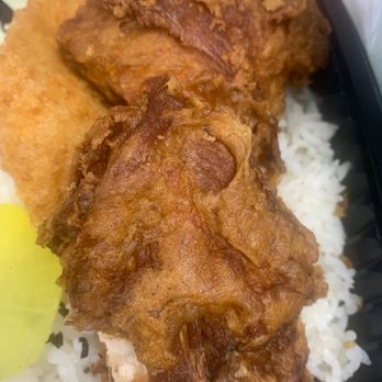 Zippy's Kapolei - Fried chicken from Zippy's zip pac - Diners Near Me - Kapolei, Hawaii Zippy's Kapolei - Fried chicken from Zippy's zip pac - Diners Near Me - Kapolei, Hawaii