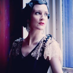 PinUps Vintage - 1920s photo shoot by our girls in pink