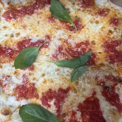 HG Coal Fire Pizza - Coal fired traditional pizza