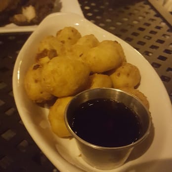 Black Sheep - Cheese curds - Wine Bars Near Me - Milwaukee, Wisconsin Black Sheep - Cheese curds - Wine Bars Near Me - Milwaukee, Wisconsin