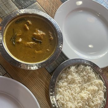 Saffron Indian Cuisine - Mountain Chicken Curry - Indian Near Me - Marietta, Georgia