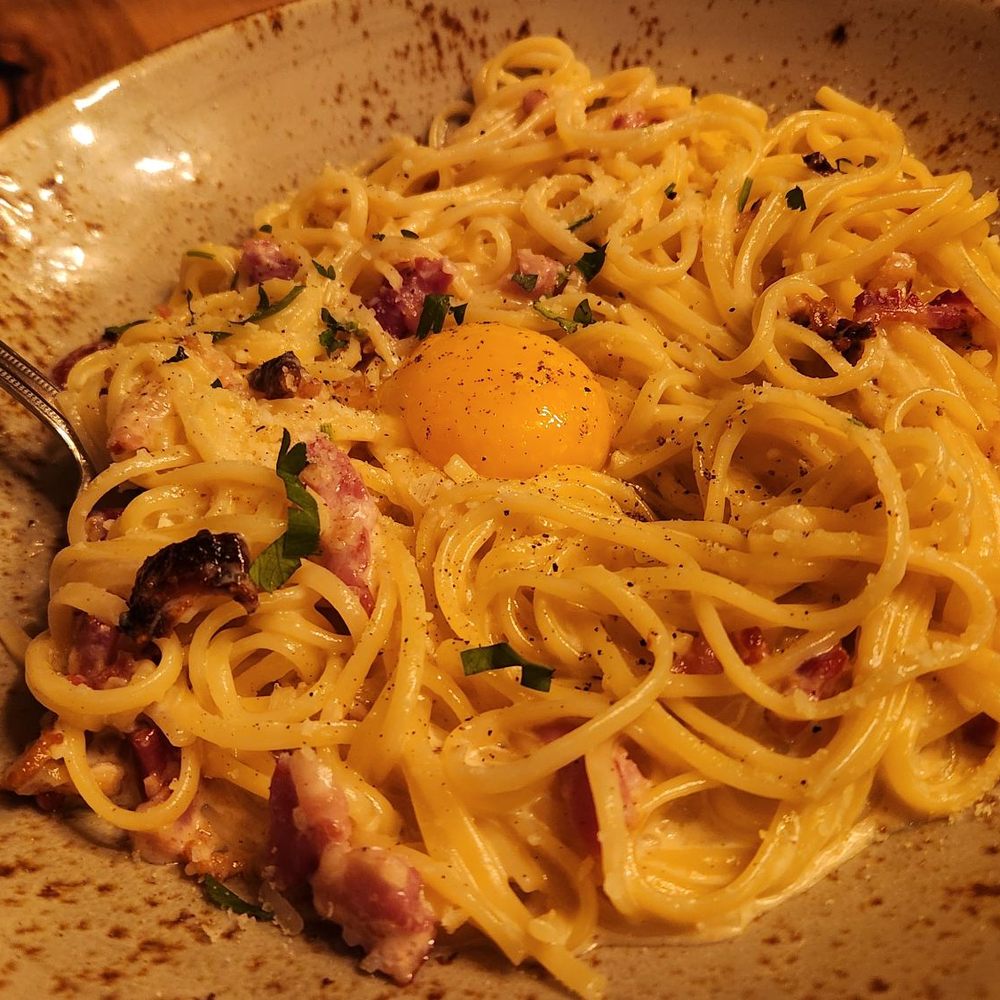 Linguine carbonara Linguine carbonara