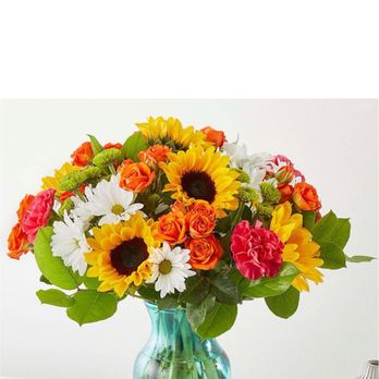 Luxury Flowers - This is what I ordered from them. - Florists Near Me - Miami Beach, Florida Luxury Flowers - This is what I ordered from them. - Florists Near Me - Miami Beach, Florida
