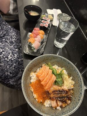 Sakana Sushi by null