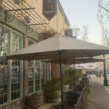 The Dancing Fox Winery & Brewery - Cute Ambiance. We ate inside because it was 90 degrees - Wineries Near Me - Lodi, California The Dancing Fox Winery & Brewery - Cute Ambiance. We ate inside because it was 90 degrees - Wineries Near Me - Lodi, California