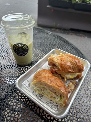Bobo's Cafe by null