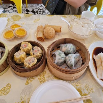 Hei La Moon - Dim Sum Near Me - Boston, Massachusetts