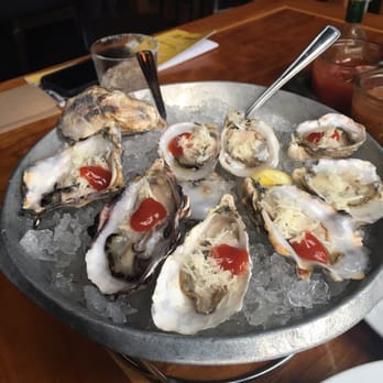 10 Acres Commons - Seafood Near Me - Victoria, British Columbia 10 Acres Commons - Seafood Near Me - Victoria, British Columbia