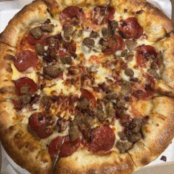 Zio Al's Pizza & Pasta - Stuffed crust pizza, with bacon, sausage n peperoni - Pizza Near Me - Dallas, Texas Zio Al's Pizza & Pasta - Stuffed crust pizza, with bacon, sausage n peperoni - Pizza Near Me - Dallas, Texas