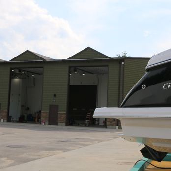 Goodhue Boat Company - We care about the environment - our new service building features state of the art wash bays that keep all chemicals away from our lake. - Boating Near Me - Meredith, New Hampshire Goodhue Boat Company - We care about the environment - our new service building features state of the art wash bays that keep all chemicals away from our lake. - Boating Near Me - Meredith, New Hampshire